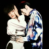 打扑克视频全程不该盖被子视频